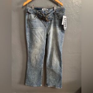 STEVE ( STEVIE ) MADDEN Bootcut Jeans .